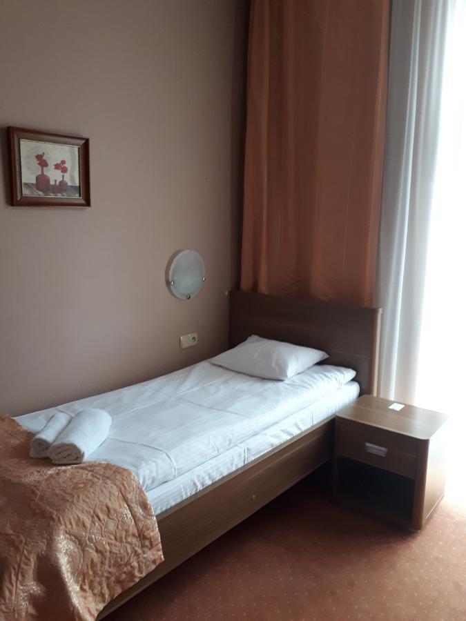 Paria Hotel Kudowa-Zdrój Extérieur photo